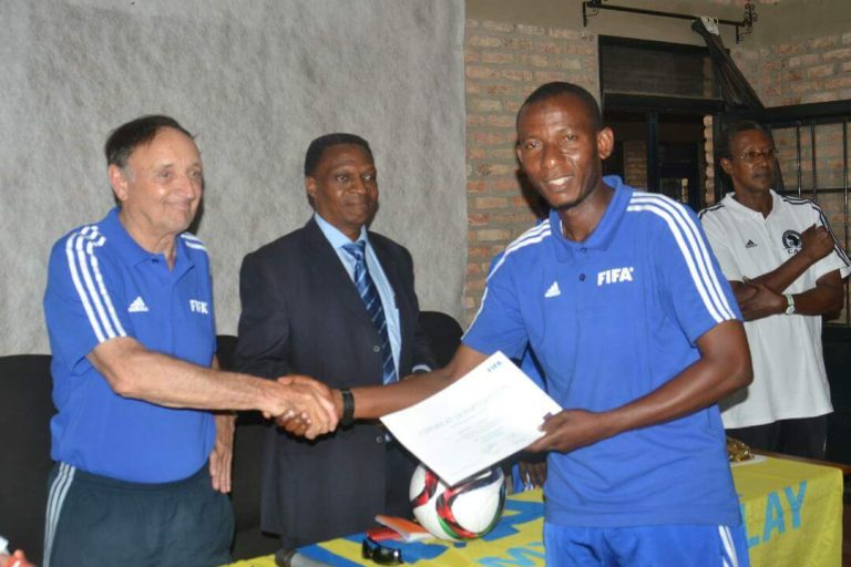 O.C Muungano : Le coach Jeannot Witakenge connaît son successeur
