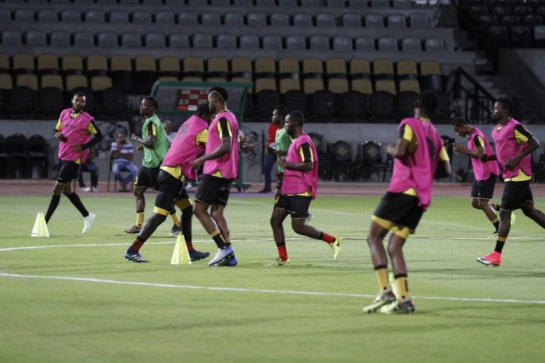 C2/CAF : Al-Masry et A.S Vclub se neutralisent.