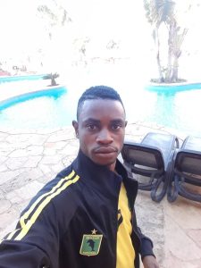 A.S Vclub: Rossien Tuisila blessé, le staff médical rassure.