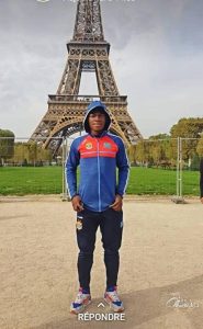 Léopards: le conseil de Bakambu à Muleka