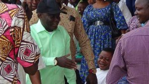 Maniema: des vareuses, ballons, … don de Gabriel Amisi à tous les clubs