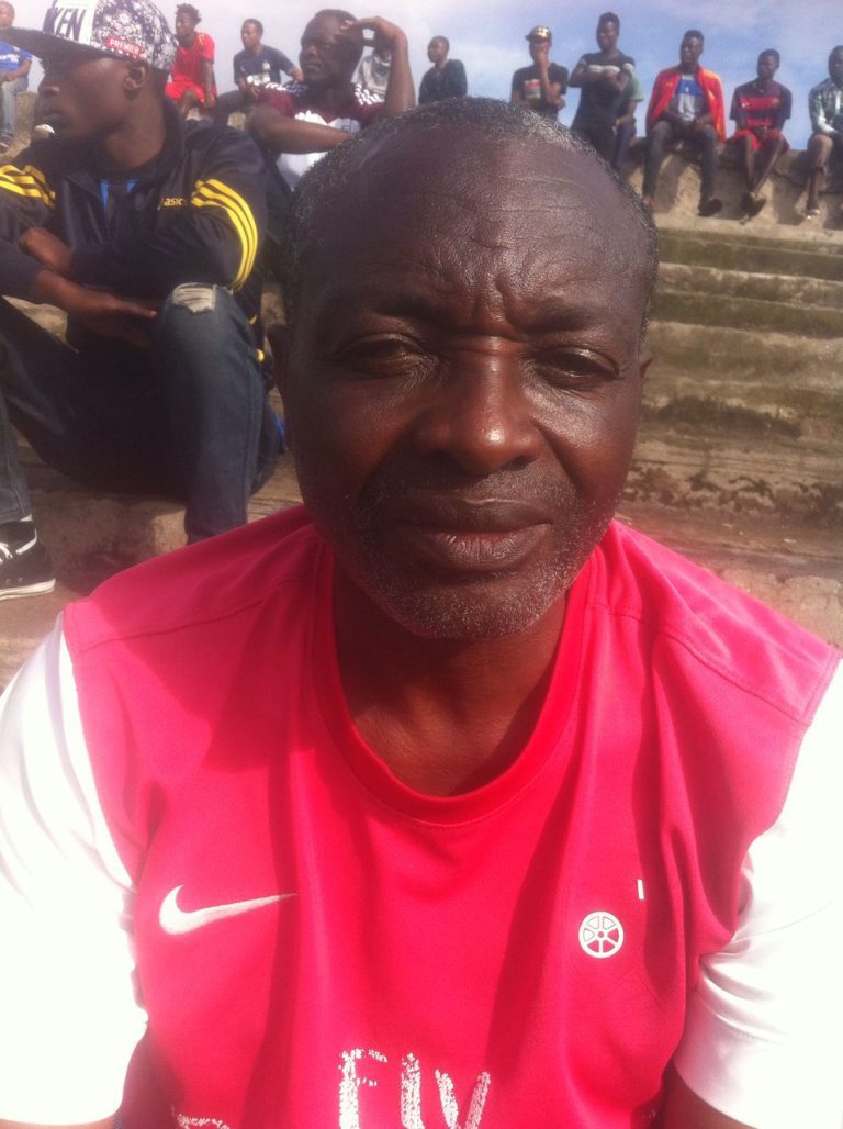 ​News des clubs : L'A.S Nika de Kisangani fait signer un ancien coach de Dauphin Noir.