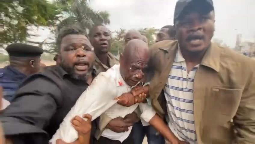 Kinshasa : Martin Fayulu blessé, le siège de l’ADBC assiégé lors d’une journée de fortes tensions politiques