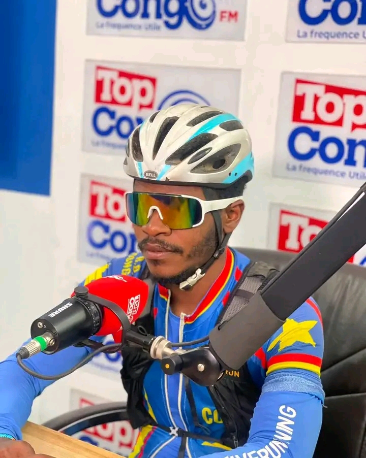 Le cycliste congolais Miguel Masaisai a bouclé avec succès une traversée épique à vélo, reliant Goma à Kinshasa, un périple de 67 jours dédié à la promotion de la paix et de l'unité nationale.