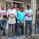 Nord-Kivu: le CPM soutient les journalistes environnementalistes en fournitures scolaires de base.